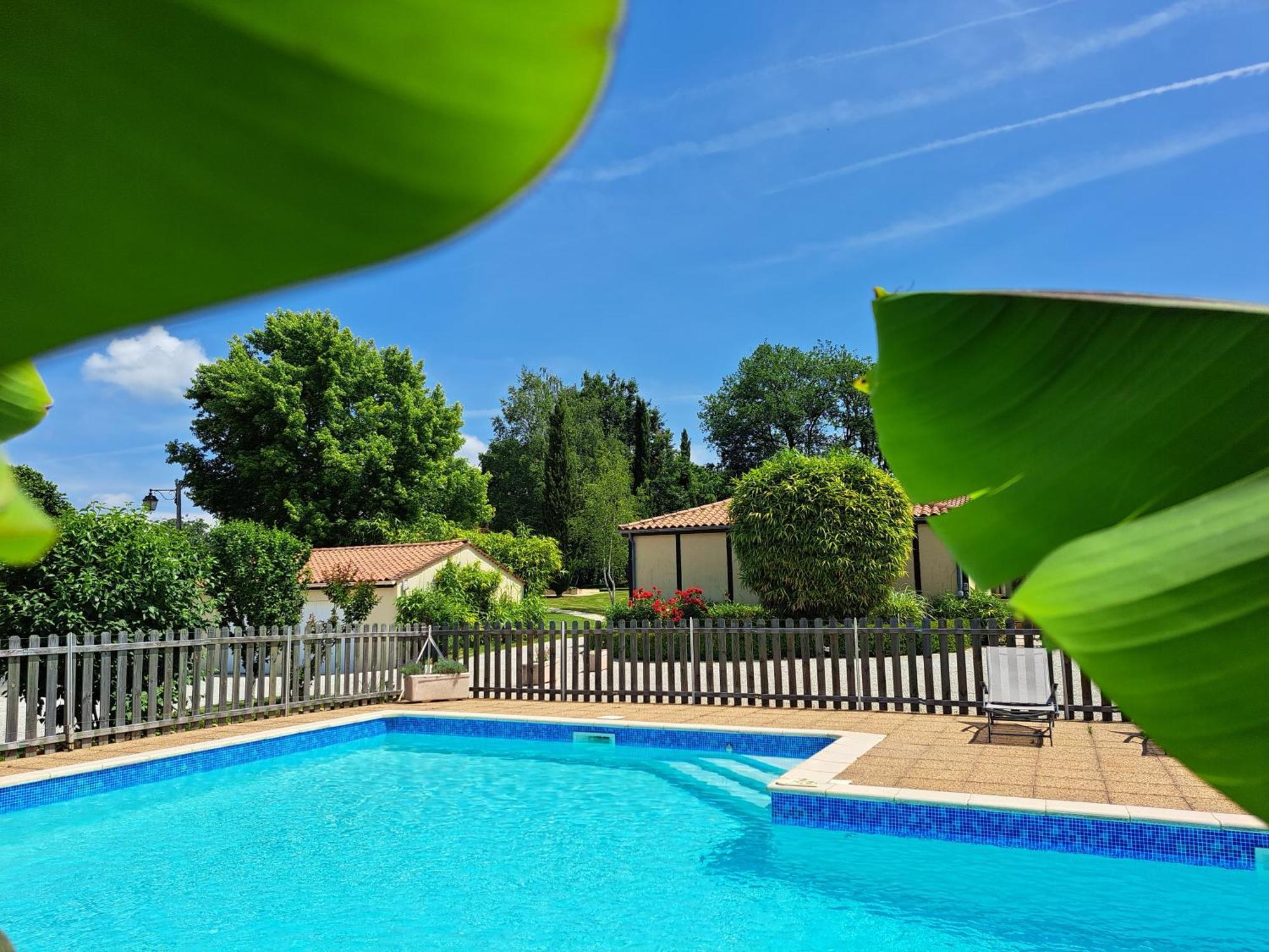 La Barde Montfort, Votre Maison D'Hotes A 4 Kms De Sarlat Dordogne Vitrac  Ngoại thất bức ảnh